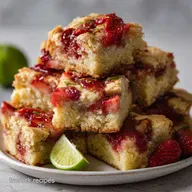Carr&eacute;s aux fraises : Sabl&eacute;s croustillants et citron vert