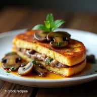 CroqueMonsieur Gourmand aux Champignons Un D&eacute;lice For&ecirc;t Noire